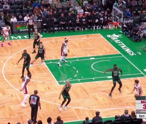 开云-波士顿凯尔特人训练开放日；窗口期防线松动引欢呼；NBA常规赛在即；资深球员宣示担当的简单介绍