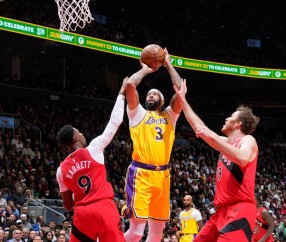 开云体育下载-NBA总决赛今晚走向成谜，多伦多猛龙防线松动，质疑声仍在，训练强度明显提升的简单介绍