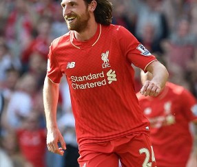 开云APP-今晨英超传出新动向；夏洛特黄蜂单刀错失；管理层表态：悬念犹存；数据趋势出现新变化的简单介绍